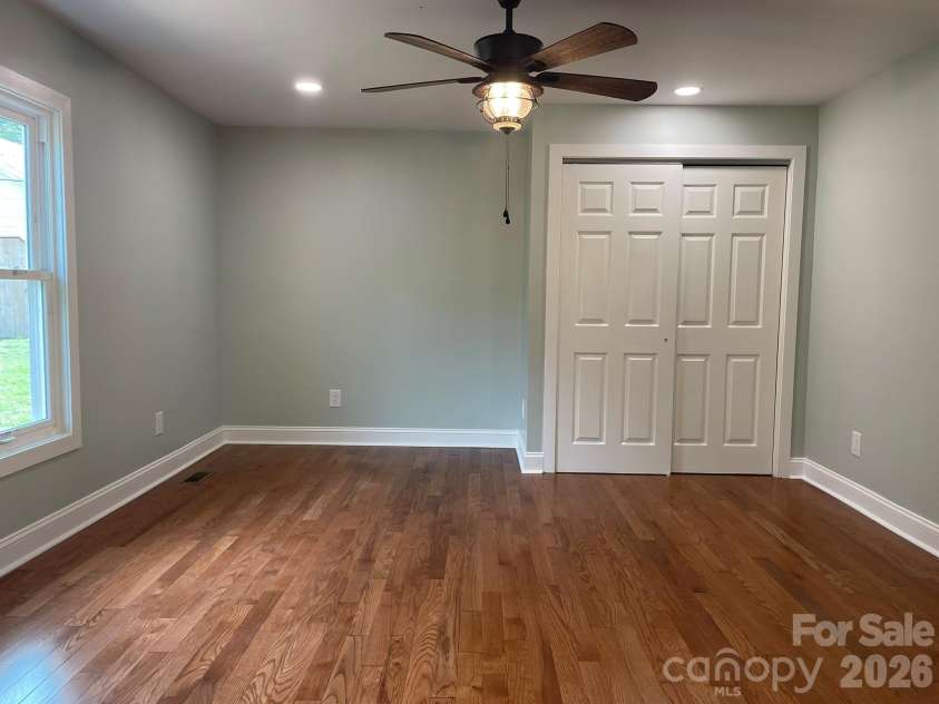 200 White Street, Morganton, NC 28655.  MLS# CAR4414801, YatesRealty ID 45084. 