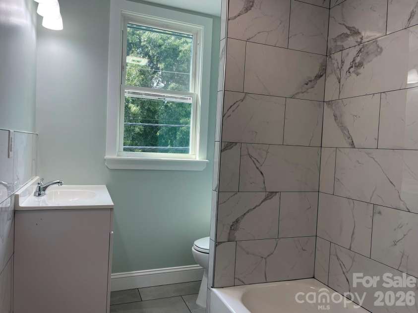 200 White Street, Morganton, NC 28655.  MLS# CAR4414801, YatesRealty ID 45084. 