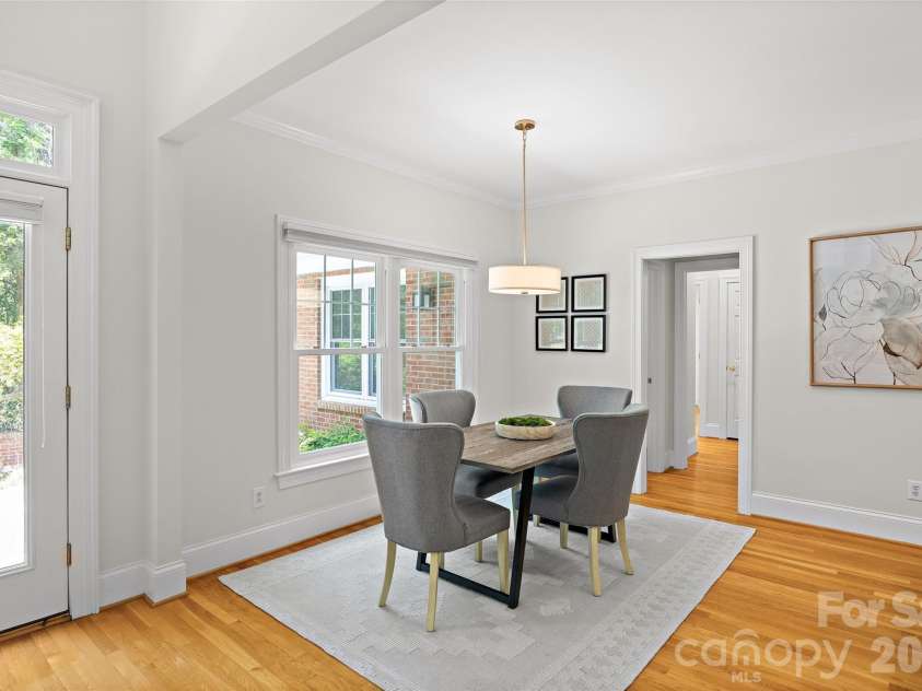 5232 Colony Road, Charlotte, NC 28226.  MLS# CAR4411810, YatesRealty ID 45085. 
