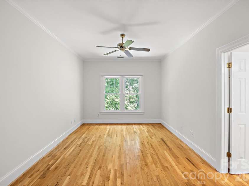 5232 Colony Road, Charlotte, NC 28226.  MLS# CAR4411810, YatesRealty ID 45085. 