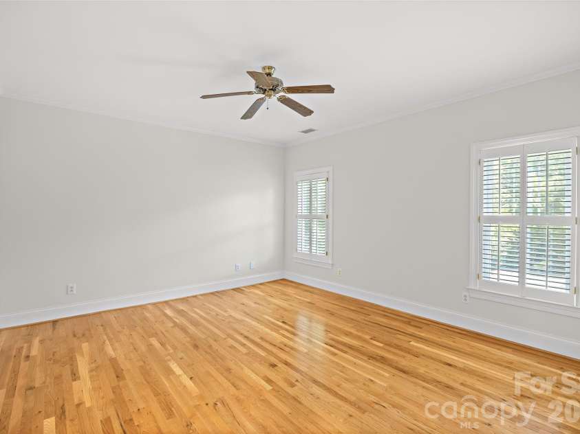5232 Colony Road, Charlotte, NC 28226.  MLS# CAR4411810, YatesRealty ID 45085. 