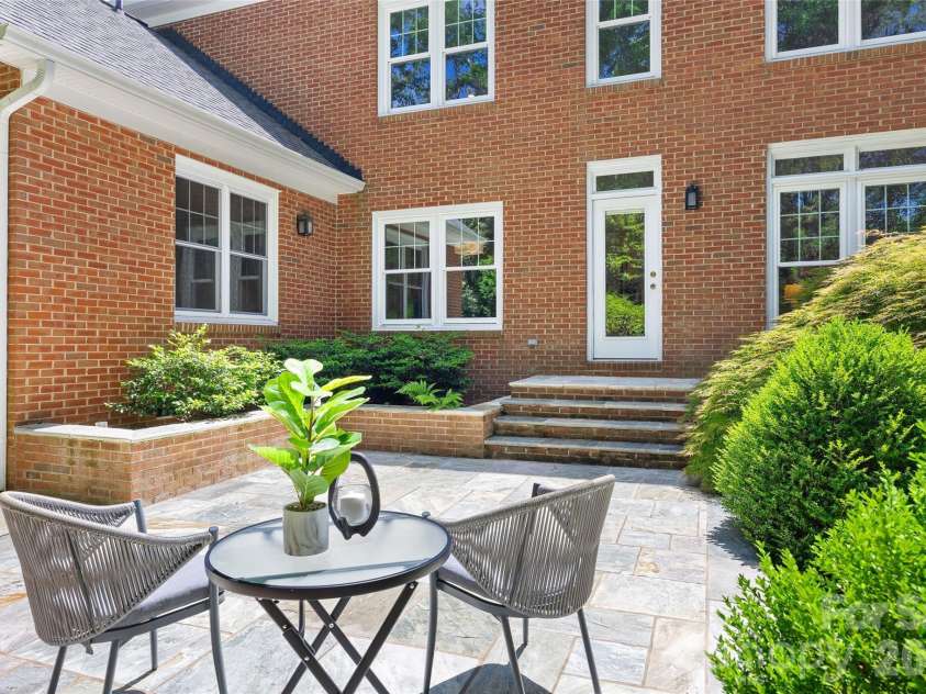 5232 Colony Road, Charlotte, NC 28226.  MLS# CAR4411810, YatesRealty ID 45085. 