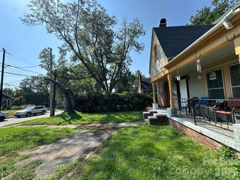 311 Beall Street, Lenoir, NC 28645.  MLS# CAR4415735, YatesRealty ID 45087. 