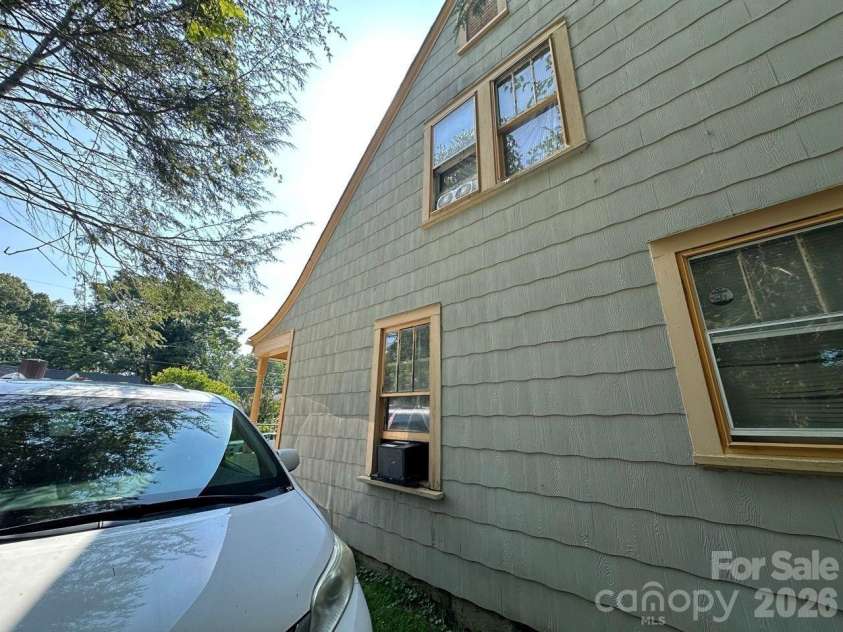 311 Beall Street, Lenoir, NC 28645.  MLS# CAR4415735, YatesRealty ID 45087. 