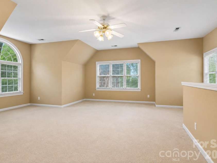 8808 Blooming Arbor Street, Huntersville, NC 28078.  MLS# CAR4414223, YatesRealty ID 45088. Virtually Staged