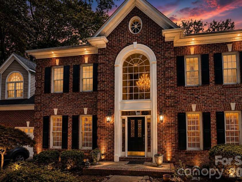 8808 Blooming Arbor Street, Huntersville, NC 28078.  MLS# CAR4423679, YatesRealty ID 45088. 