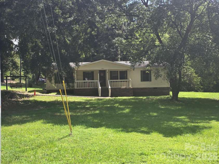 3944 Gaston Webbs Chapel Road, Crouse, NC 28033.  MLS# CAR4413888, YatesRealty ID 45089. 