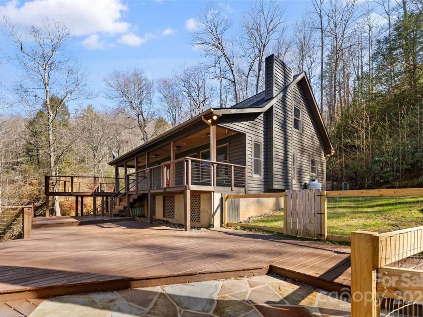 2773 Brigadoon Lane, Lenoir, NC 28645.  MLS# CAR4228334, YatesRealty ID 4509. 