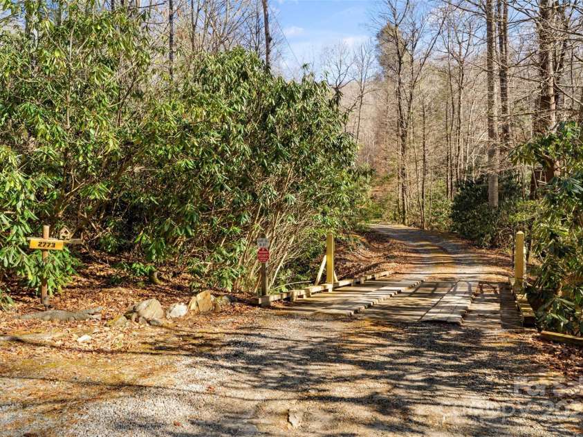 2773 Brigadoon Lane, Lenoir, NC 28645.  MLS# CAR4228334, YatesRealty ID 4509. 