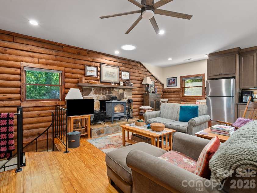 185 Rainbow Lake Drive, Brevard, NC 28712.  MLS# CAR4415603, YatesRealty ID 45090. 