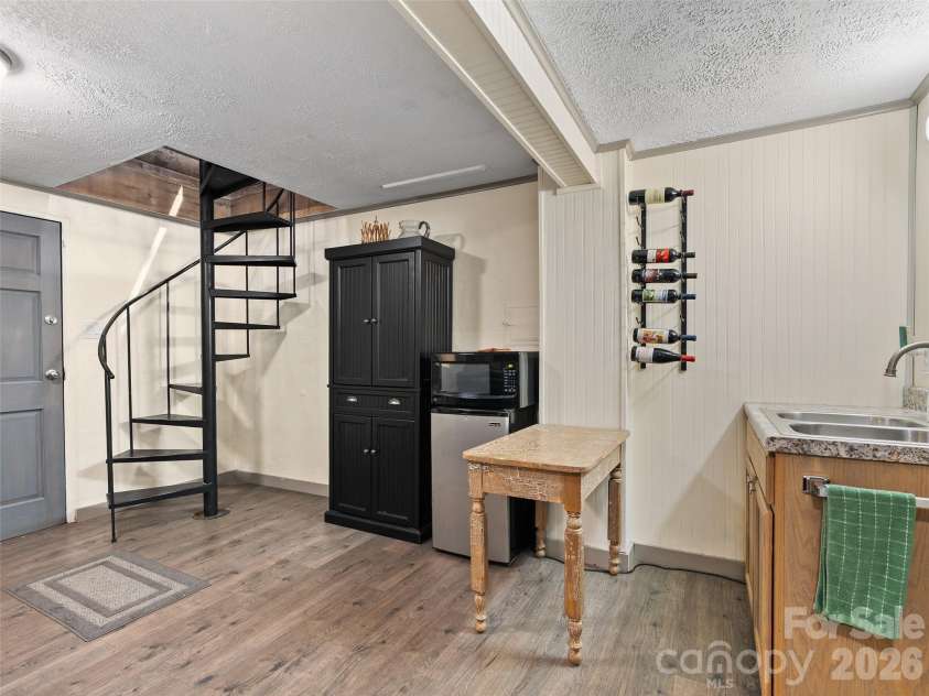 185 Rainbow Lake Drive, Brevard, NC 28712.  MLS# CAR4415603, YatesRealty ID 45090. 