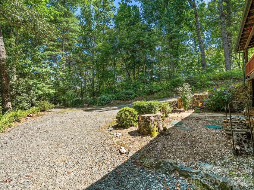 185 Rainbow Lake Drive, Brevard, NC 28712.  MLS# CAR4415603, YatesRealty ID 45090. 