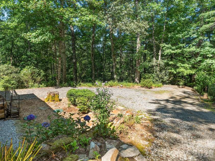 185 Rainbow Lake Drive, Brevard, NC 28712.  MLS# CAR4415603, YatesRealty ID 45090. 