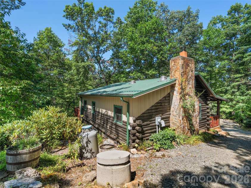 185 Rainbow Lake Drive, Brevard, NC 28712.  MLS# CAR4415603, YatesRealty ID 45090. 