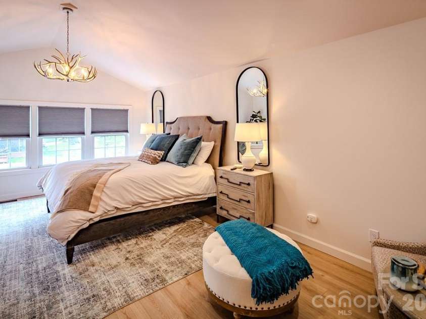 501 Jefferson Avenue, West Jefferson, NC 28694.  MLS# CAR4415743, YatesRealty ID 45093. 