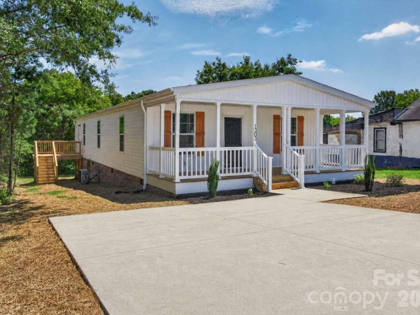 1303 Elrado Street, Burlington, NC 27217.  MLS# CAR4413497, YatesRealty ID 45094. 