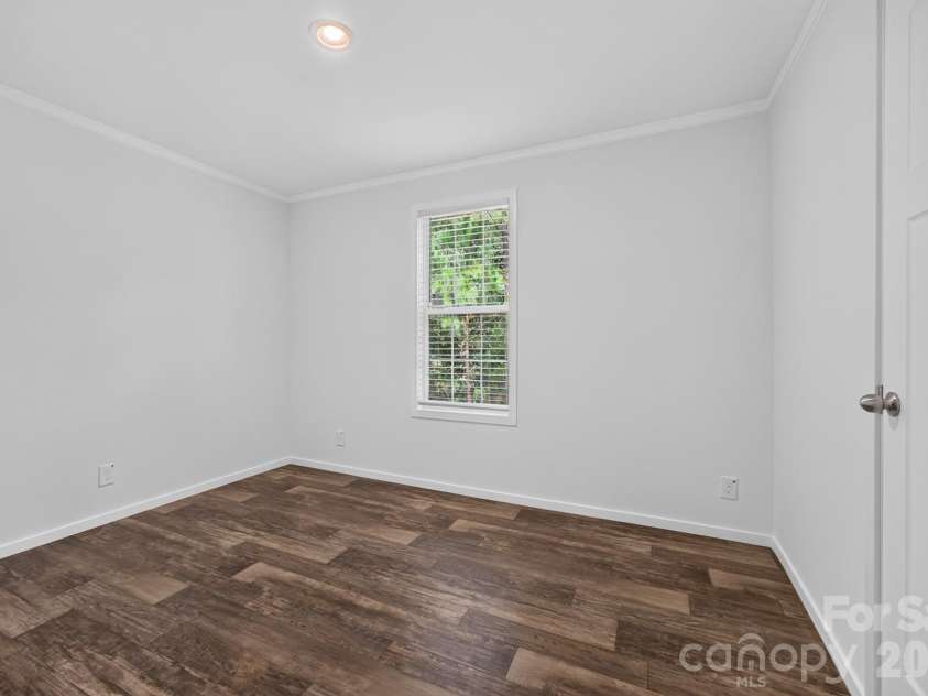 1303 Elrado Street, Burlington, NC 27217.  MLS# CAR4413497, YatesRealty ID 45094. Bedroom 2