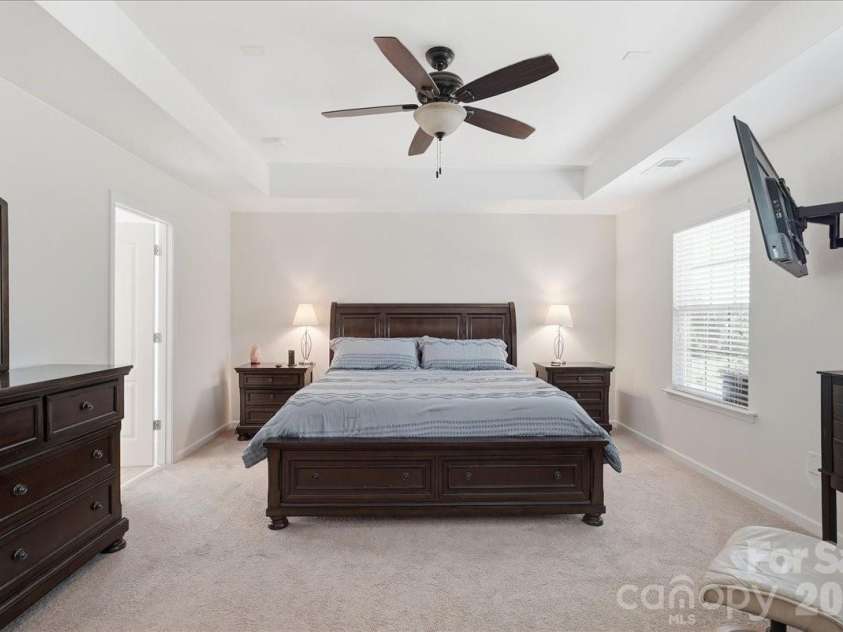 3829 Franklin Meadows Drive, Matthews, NC 28105.  MLS# CAR4412409, YatesRealty ID 45095. Primary Bedroom