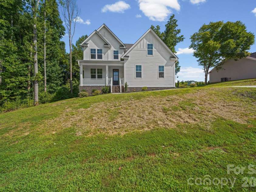 240 Goldenrod Circle, Salisbury, NC 28147.  MLS# CAR4394610, YatesRealty ID 45096. 