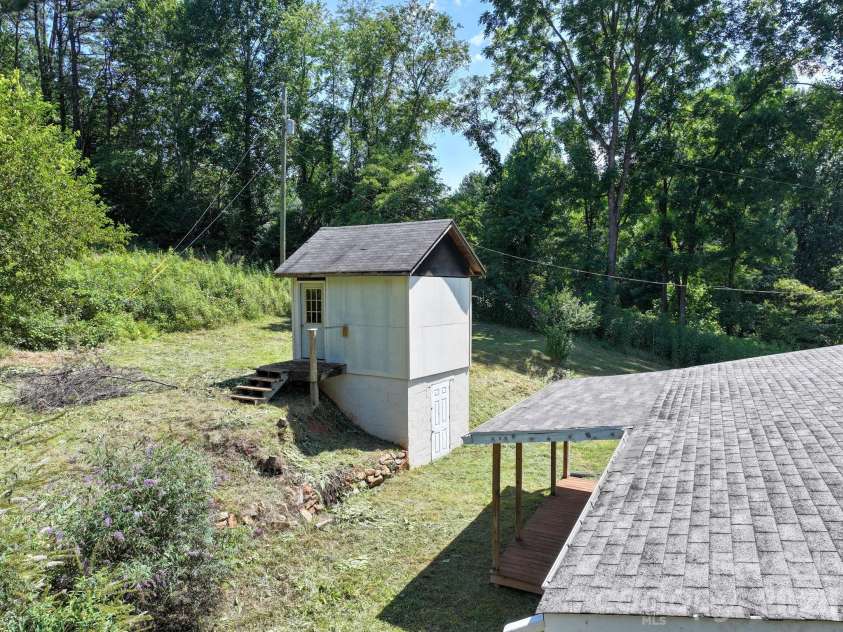 218 Garland Buchanan Road, Sylva, NC 28779.  MLS# CAR4409774, YatesRealty ID 45098. Shed