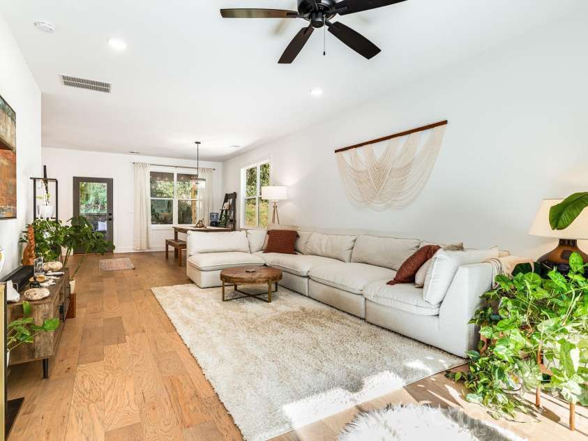 108 Glendale Avenue, Asheville, NC 28803.  MLS# CAR4403353, YatesRealty ID 45099. 