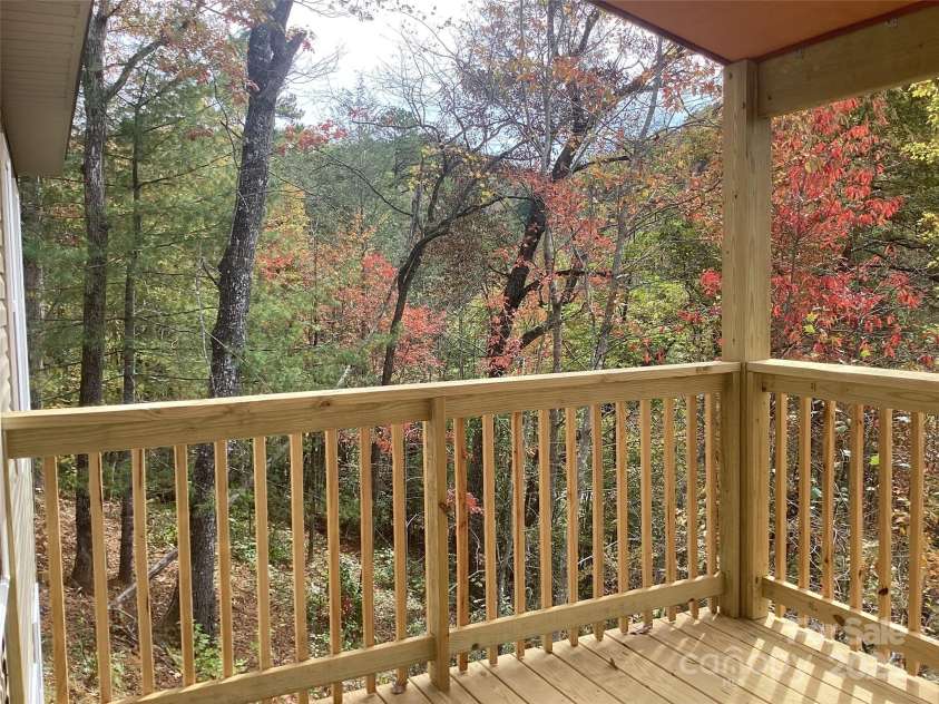 212 Brigsy Lane, Whittier, NC 28789.  MLS# CAR4317666, YatesRealty ID 451. 