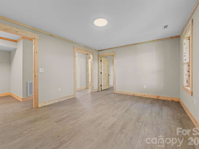 212 Brigsy Lane, Whittier, NC 28789.  MLS# CAR4391142, YatesRealty ID 451. 