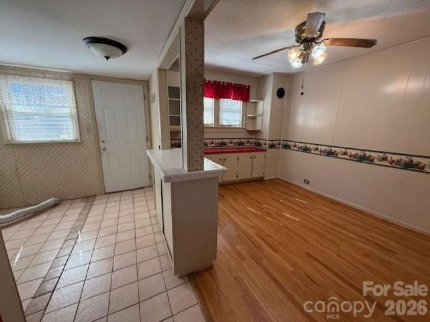 2041 Clyde Street, Dallas, NC 28034.  MLS# CAR4346184, YatesRealty ID 4510. 