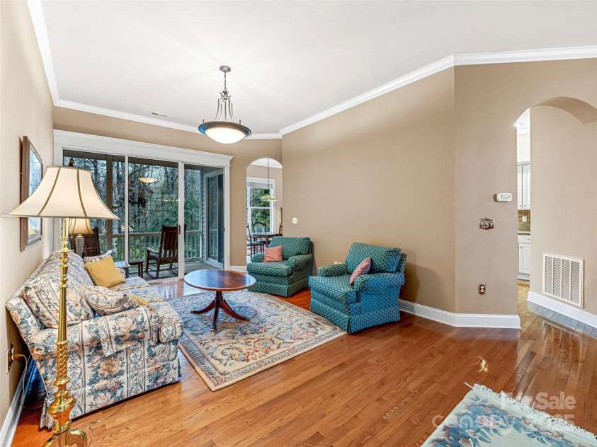 212 Eagle Chase Lane, Etowah, NC 28729.  MLS# CAR4230667, YatesRealty ID 4510. 