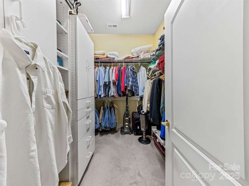 212 Eagle Chase Lane, Etowah, NC 28729.  MLS# CAR4230667, YatesRealty ID 4510. 