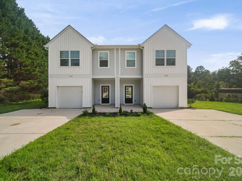 3305-3307 15th Avenue, Conover, NC 28613.  MLS# CAR4355642, YatesRealty ID 45102. 