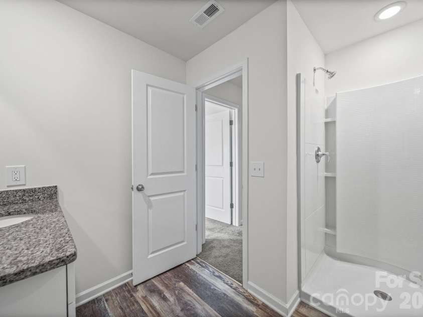 3305-3307 15th Avenue, Conover, NC 28613.  MLS# CAR4355642, YatesRealty ID 45102. 