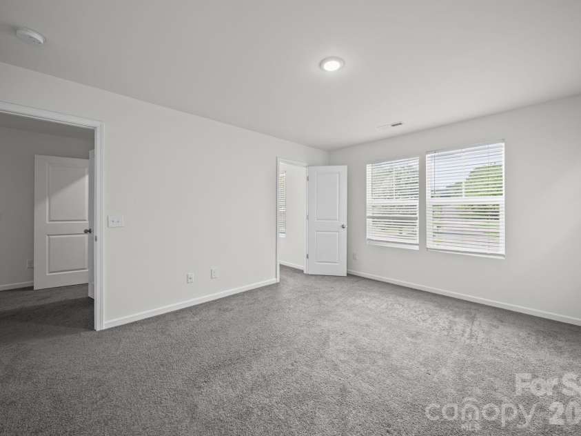 3305-3307 15th Avenue, Conover, NC 28613.  MLS# CAR4355642, YatesRealty ID 45102. 