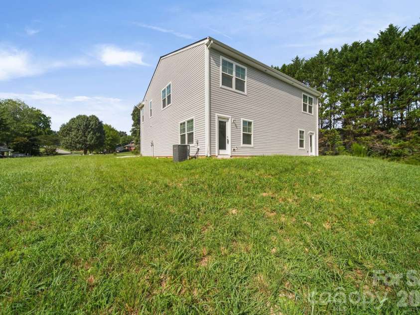 3305-3307 15th Avenue, Conover, NC 28613.  MLS# CAR4355642, YatesRealty ID 45102. 