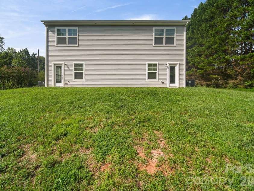 3305-3307 15th Avenue, Conover, NC 28613.  MLS# CAR4355642, YatesRealty ID 45102. 