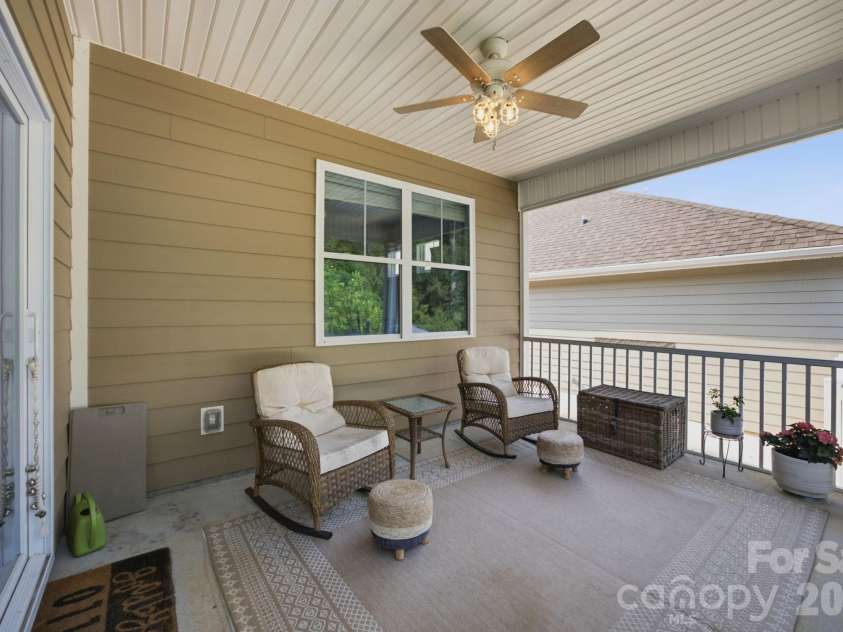 3785 Summer Haven Drive, Sherrills Ford, NC 28673.  MLS# CAR4408937, YatesRealty ID 45104. 