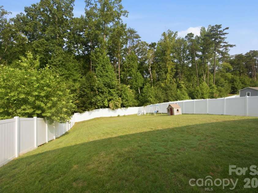 3785 Summer Haven Drive, Sherrills Ford, NC 28673.  MLS# CAR4408937, YatesRealty ID 45104. 
