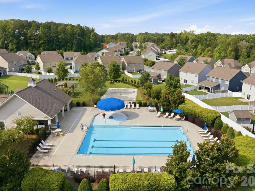 3785 Summer Haven Drive, Sherrills Ford, NC 28673.  MLS# CAR4408937, YatesRealty ID 45104. 
