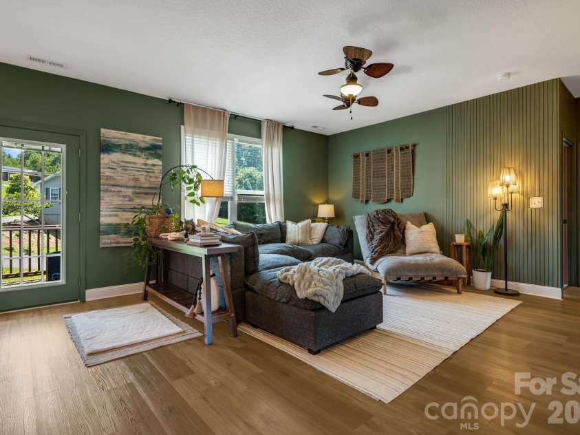 78 Bear Creek Hills Drive, Leicester, NC 28748.  MLS# CAR4409493, YatesRealty ID 45106. 