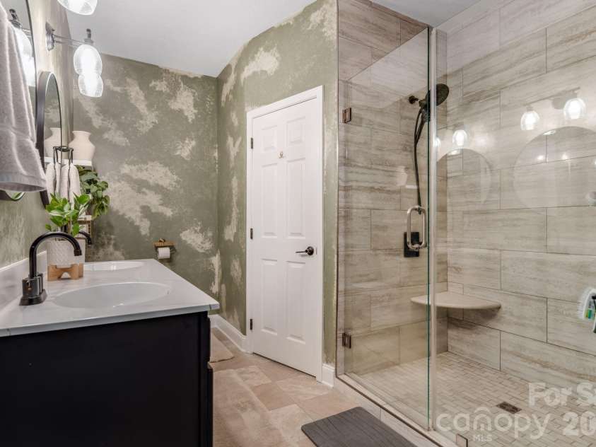 78 Bear Creek Hills Drive, Leicester, NC 28748.  MLS# CAR4409493, YatesRealty ID 45106. 