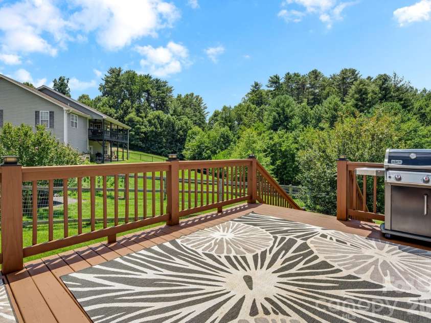 78 Bear Creek Hills Drive, Leicester, NC 28748.  MLS# CAR4409493, YatesRealty ID 45106. 