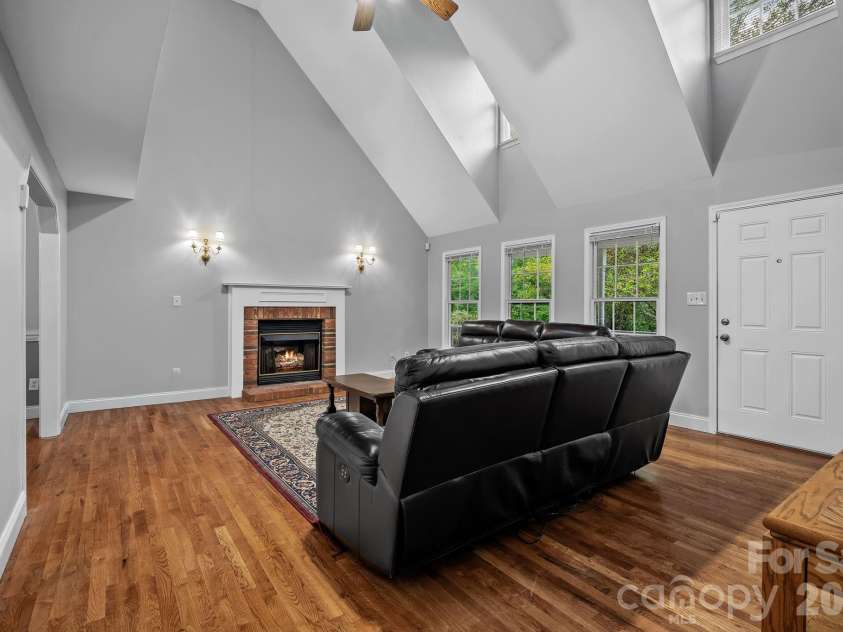 30 Collenwood Road, Arden, NC 28704.  MLS# CAR4415374, YatesRealty ID 45111. 