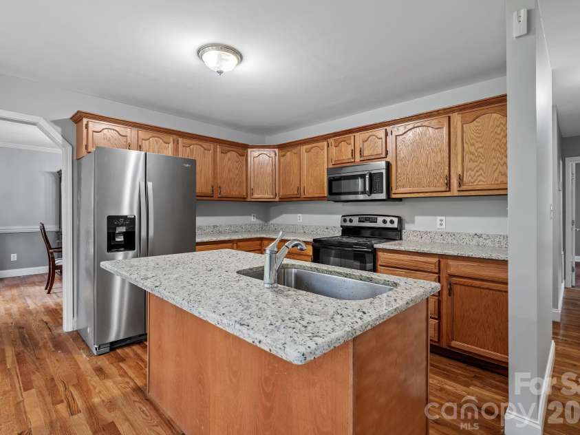 30 Collenwood Road, Arden, NC 28704.  MLS# CAR4415374, YatesRealty ID 45111. 