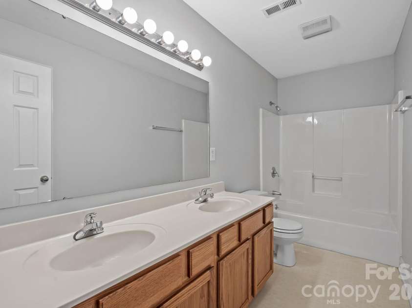 30 Collenwood Road, Arden, NC 28704.  MLS# CAR4415374, YatesRealty ID 45111. 