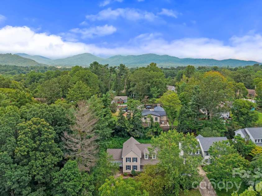 30 Collenwood Road, Arden, NC 28704.  MLS# CAR4415374, YatesRealty ID 45111. 