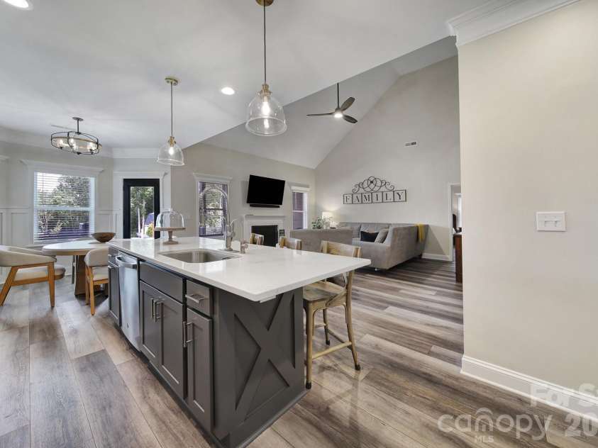 6818 Forney Hill Road, Denver, NC 28037.  MLS# CAR4411567, YatesRealty ID 45112. 