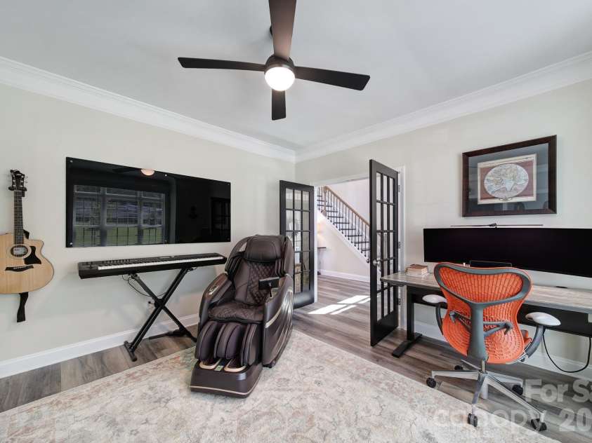 6818 Forney Hill Road, Denver, NC 28037.  MLS# CAR4411567, YatesRealty ID 45112. 