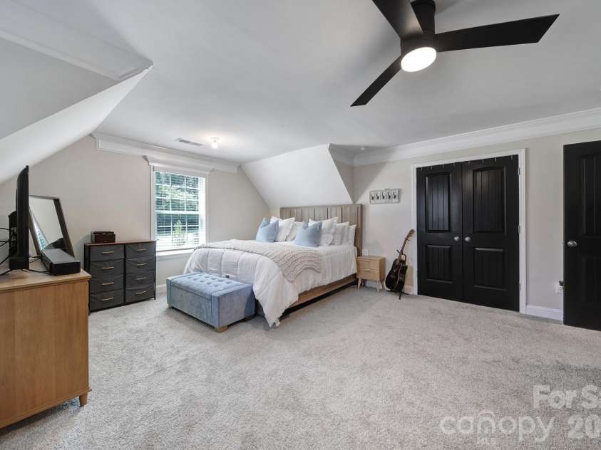 6818 Forney Hill Road, Denver, NC 28037.  MLS# CAR4411567, YatesRealty ID 45112. 