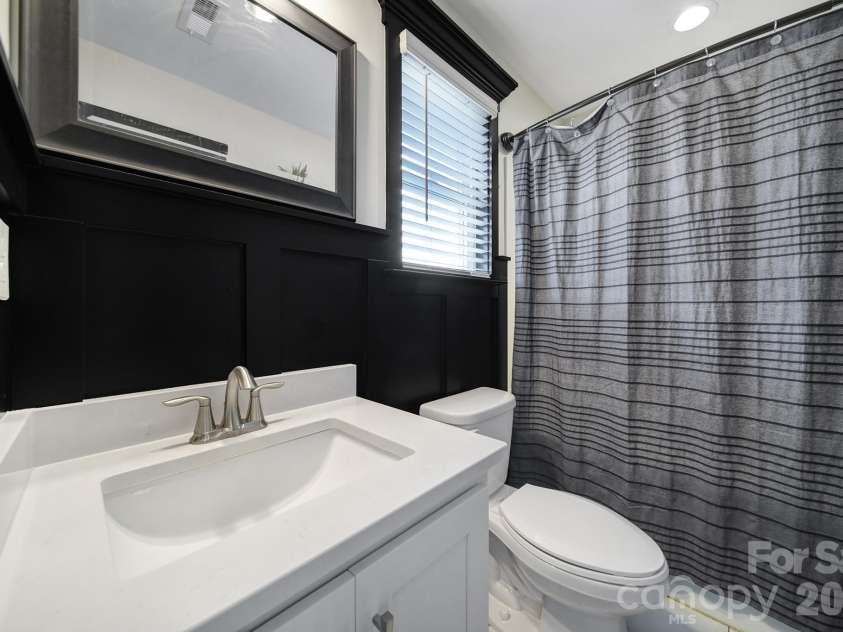 6818 Forney Hill Road, Denver, NC 28037.  MLS# CAR4411567, YatesRealty ID 45112. 