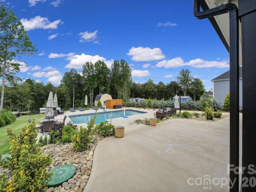 6818 Forney Hill Road, Denver, NC 28037.  MLS# CAR4411567, YatesRealty ID 45112. 